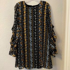 Lulus Woman’s Floral Dress